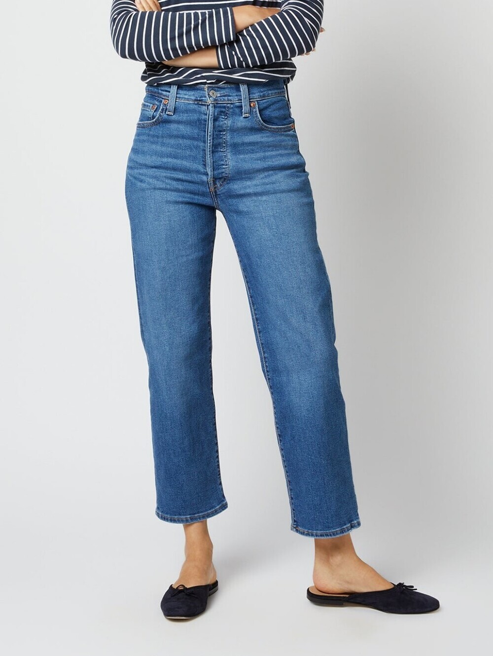 Levi's Ribcage Straight Ankle Jeans Medium Wash Women's Size 31 Button Fly